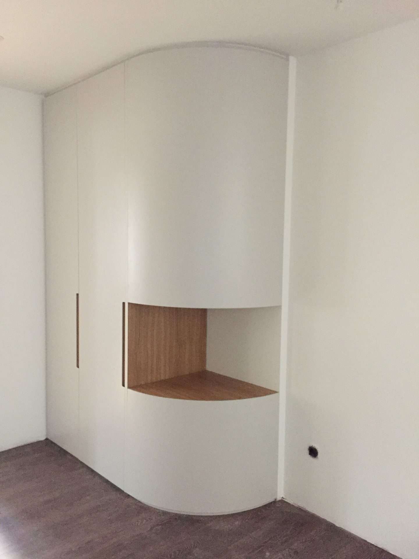 Armario de salón, diseño y ejecución por Alexplays